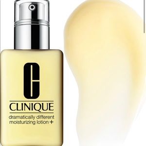 NEW/UNOPENED Clinique Dramatically Different Lotion w/ Pump